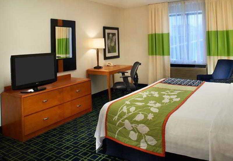 Fairfield Inn & Suites Indianapolis East Exteriér fotografie